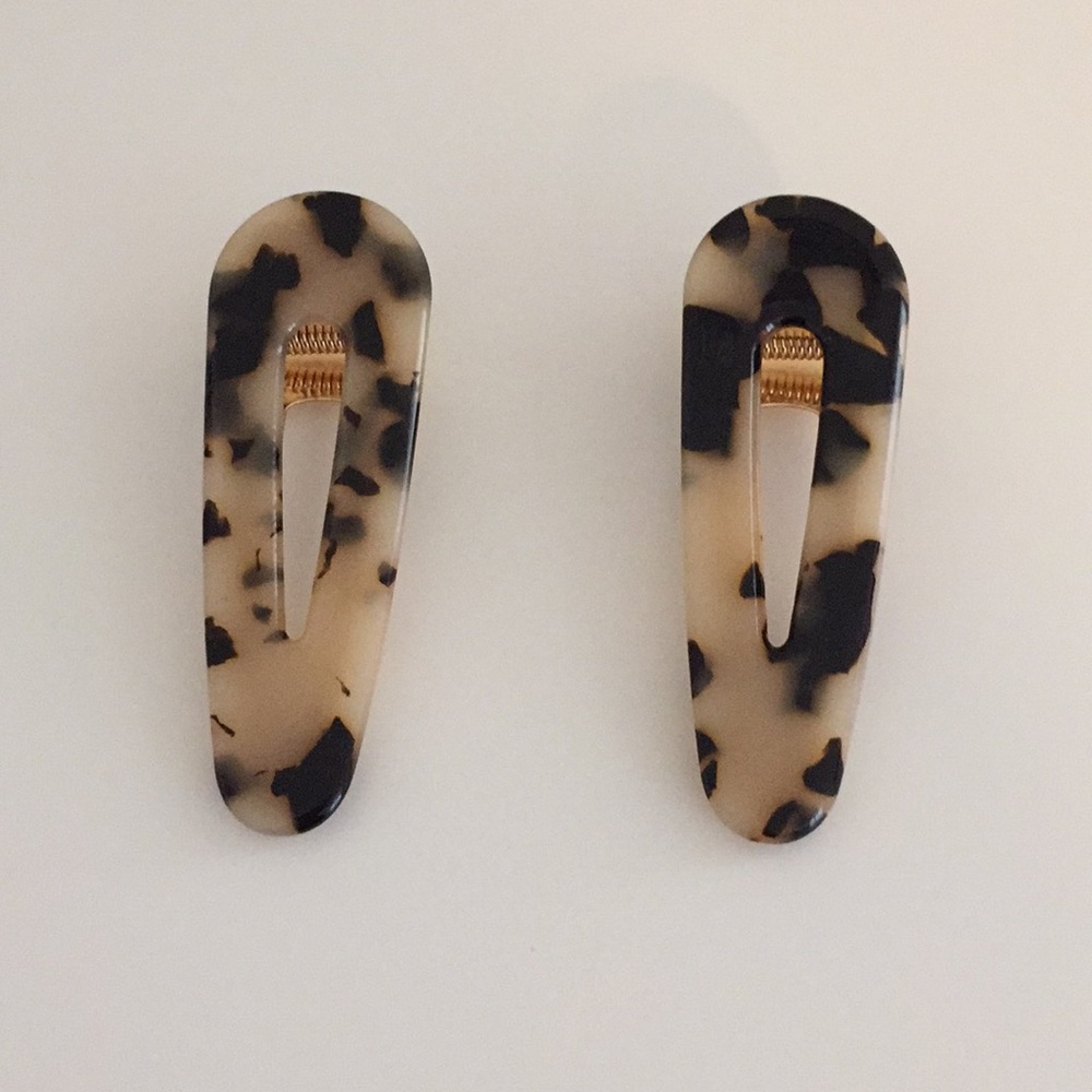 Anthropologie Tortoise Hair Clips